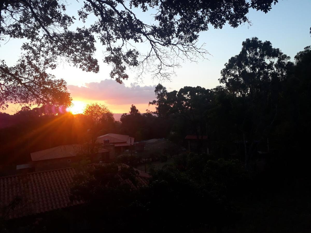 Aconchego Caminho Das Cachoeiras Rio Acima Esterno foto